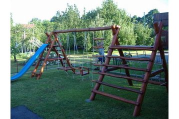 Ungārija Privát Abda, Eksterjers